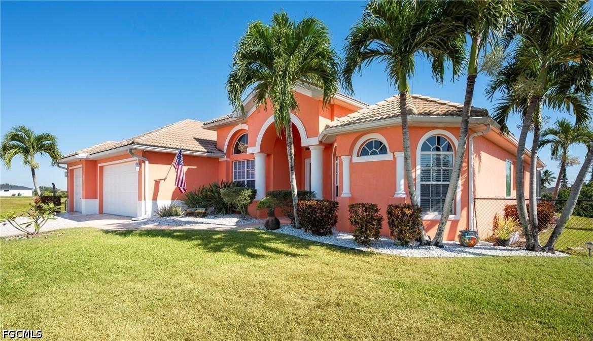 2007 NE 1st Ave., Cape Coral, FL 33909