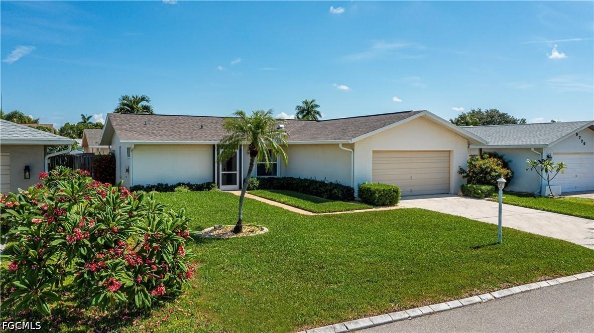 9782 Deerfoot Dr., Fort Myers, FL 33919