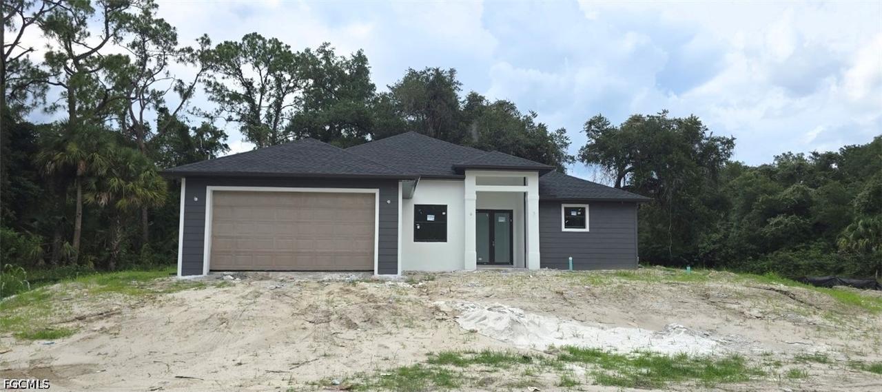 2407 E 19th St., Lehigh Acres, FL 33972