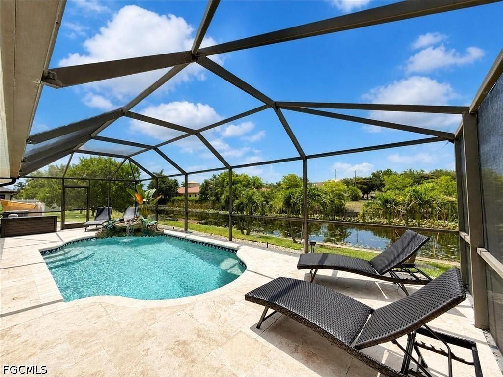 921 SW 5th Ter., Cape Coral, FL 33991