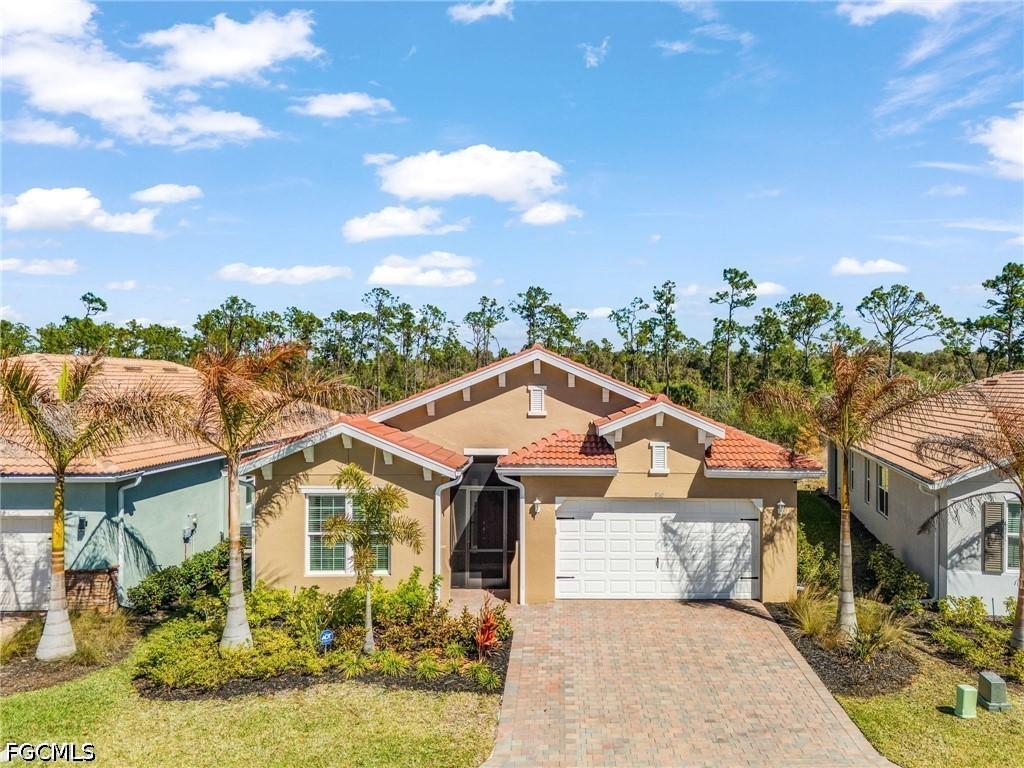 3760 Crosswater Dr., North Fort Myers, FL 33917