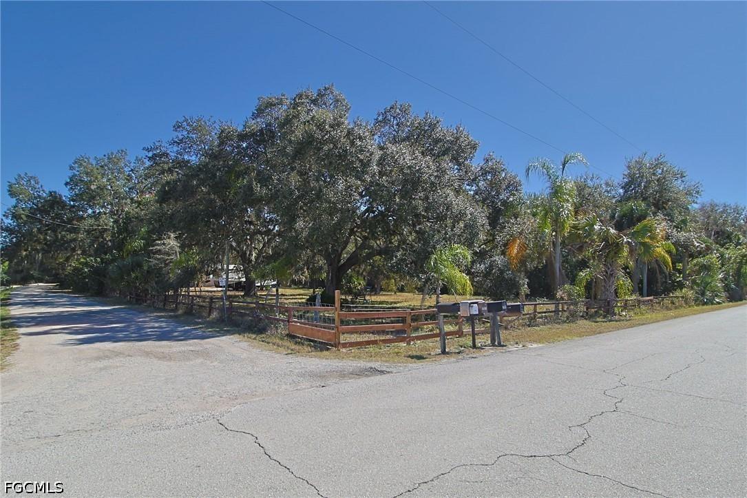 2971 Styles Rd., Alva, FL 33920