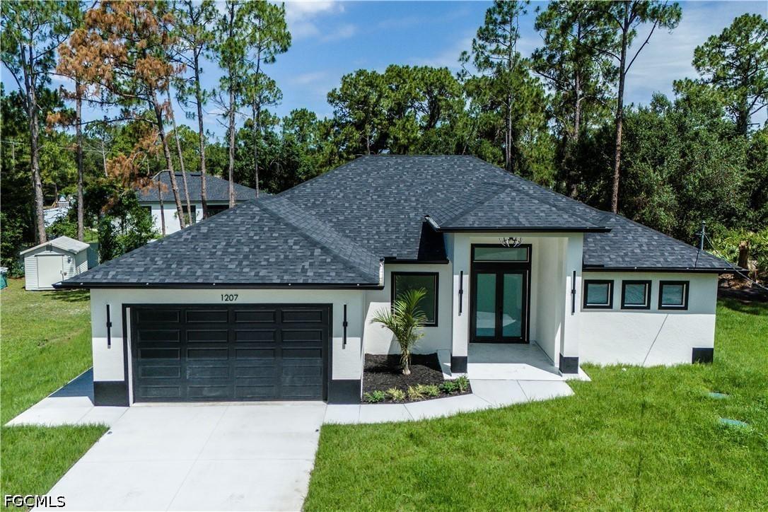 1207 Ramus St., Lehigh Acres, FL 33974