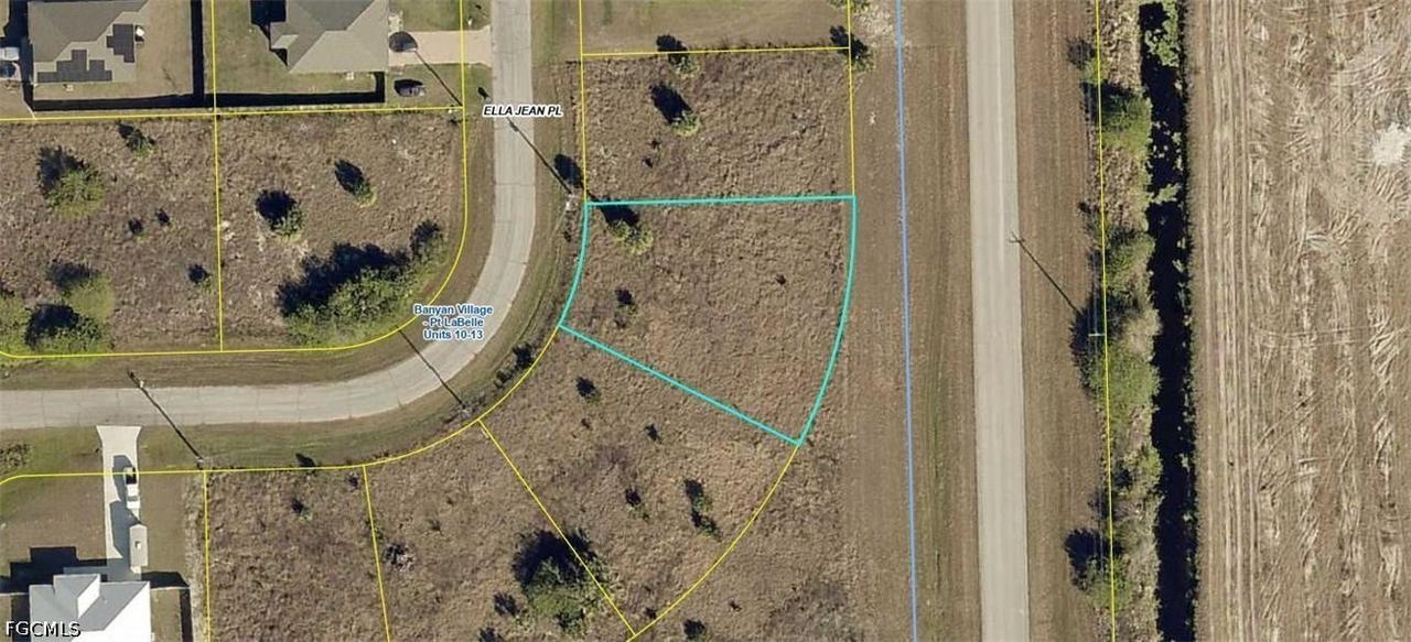 517 Ella Jean Pl., Labelle, FL 33935