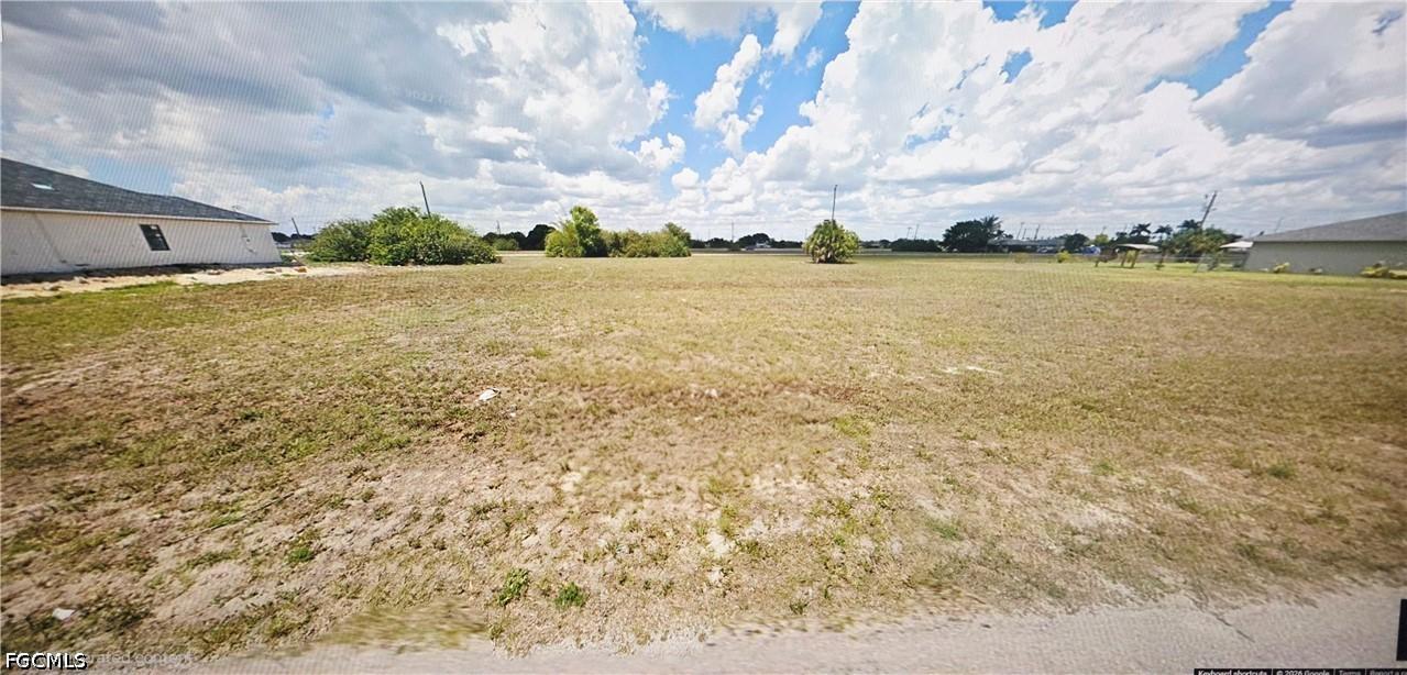 1409 NE 15th Ter., Cape Coral, FL 33909
