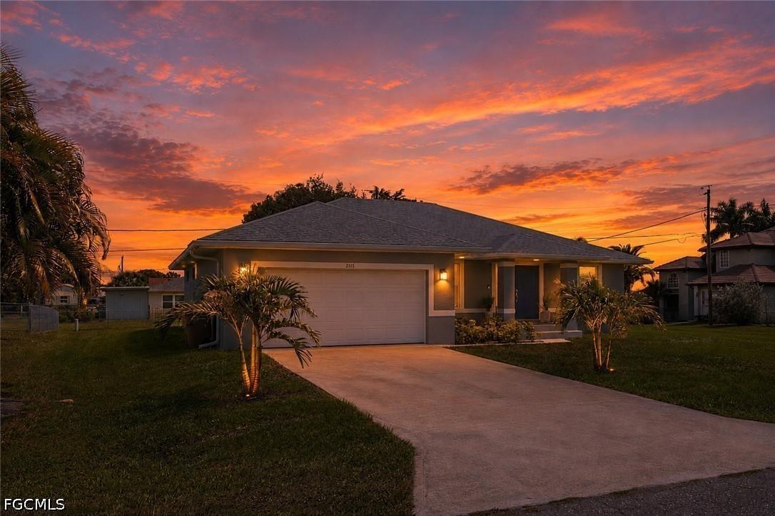 2115 Bahama Ave., Fort Myers, FL 33905