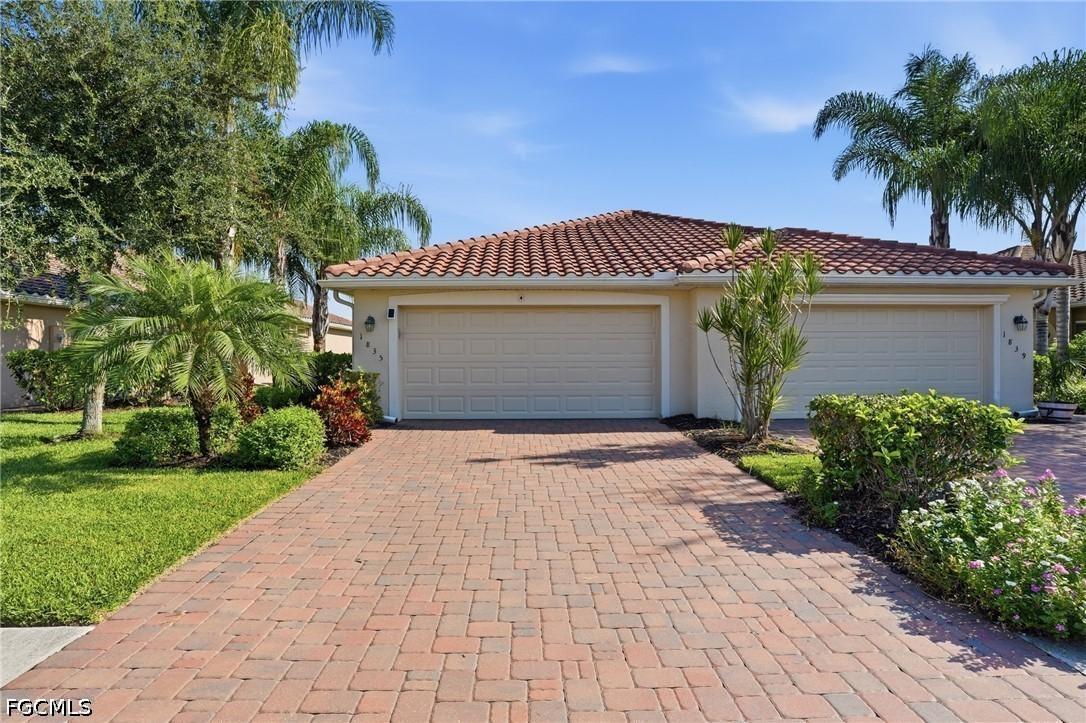 1835 Alameda Dr., Naples, FL 34120