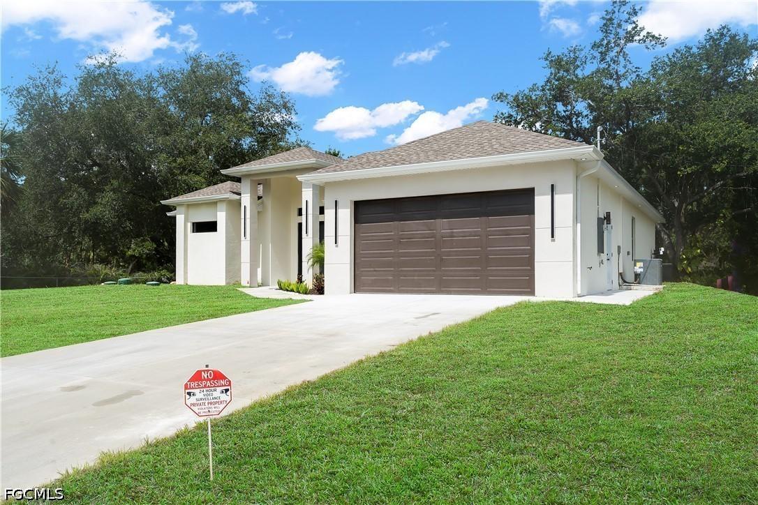 619 Sheldon Ave., Lehigh Acres, FL 33936