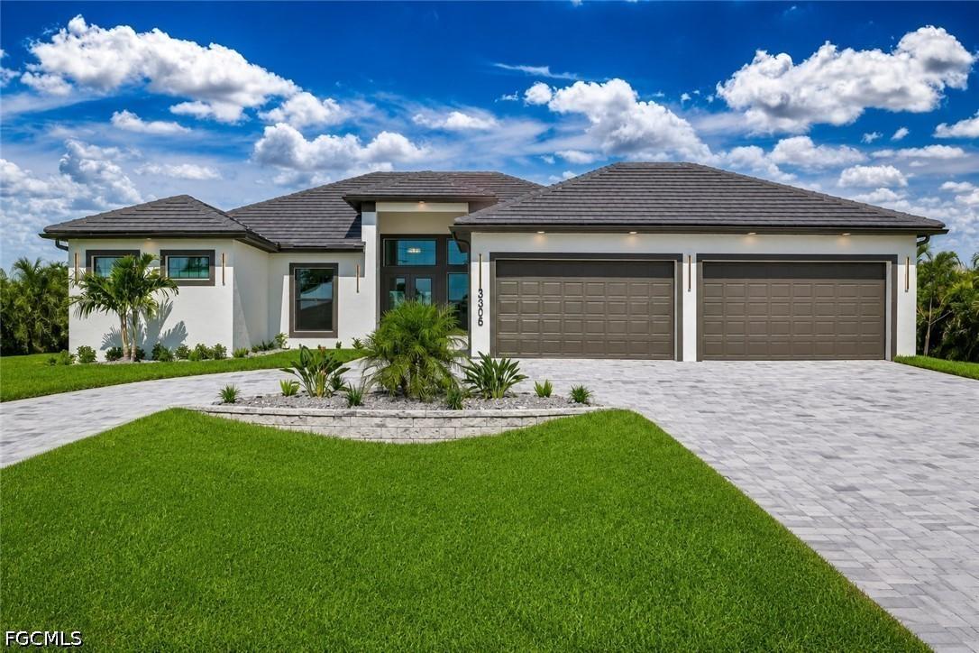 3306 SW 26th Pl., Cape Coral, FL 33914