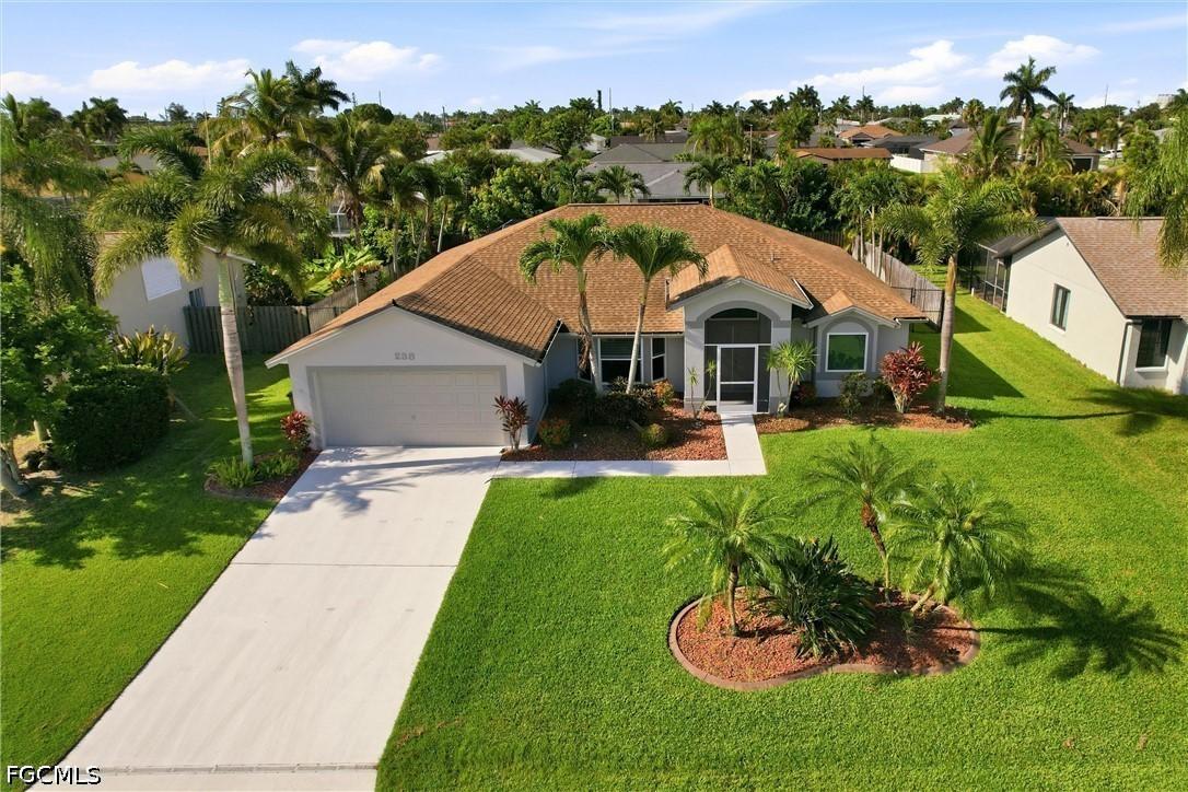 238 SW 45th Ter., Cape Coral, FL 33914