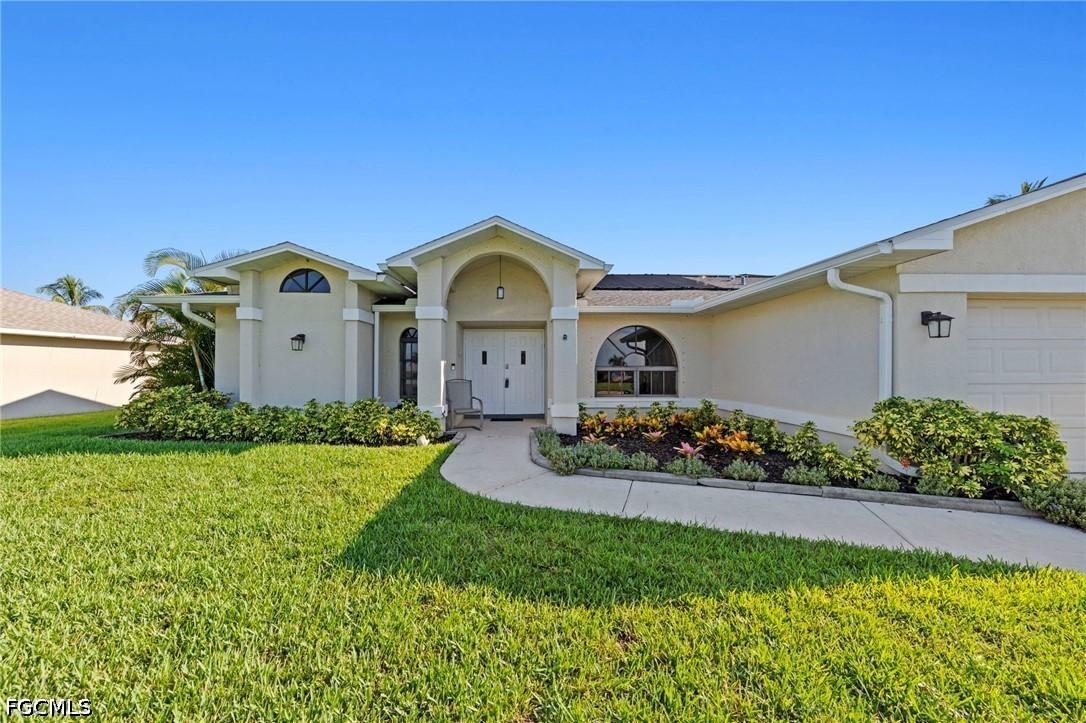 609 SW 35th Ter., Cape Coral, FL 33914
