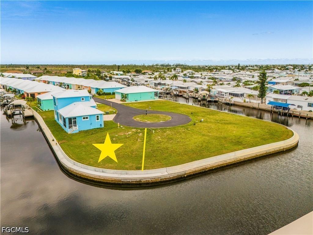 2971 Trawler Ln., St James City, FL 33956