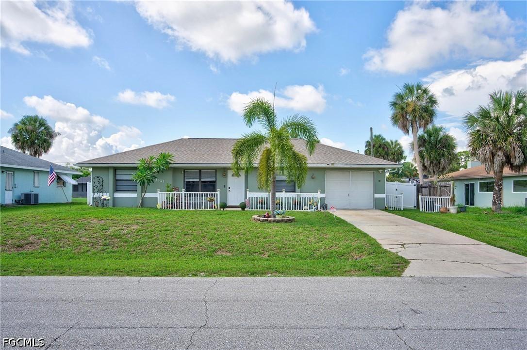 1253 Fleetwood Dr., Port Charlotte, FL 33948