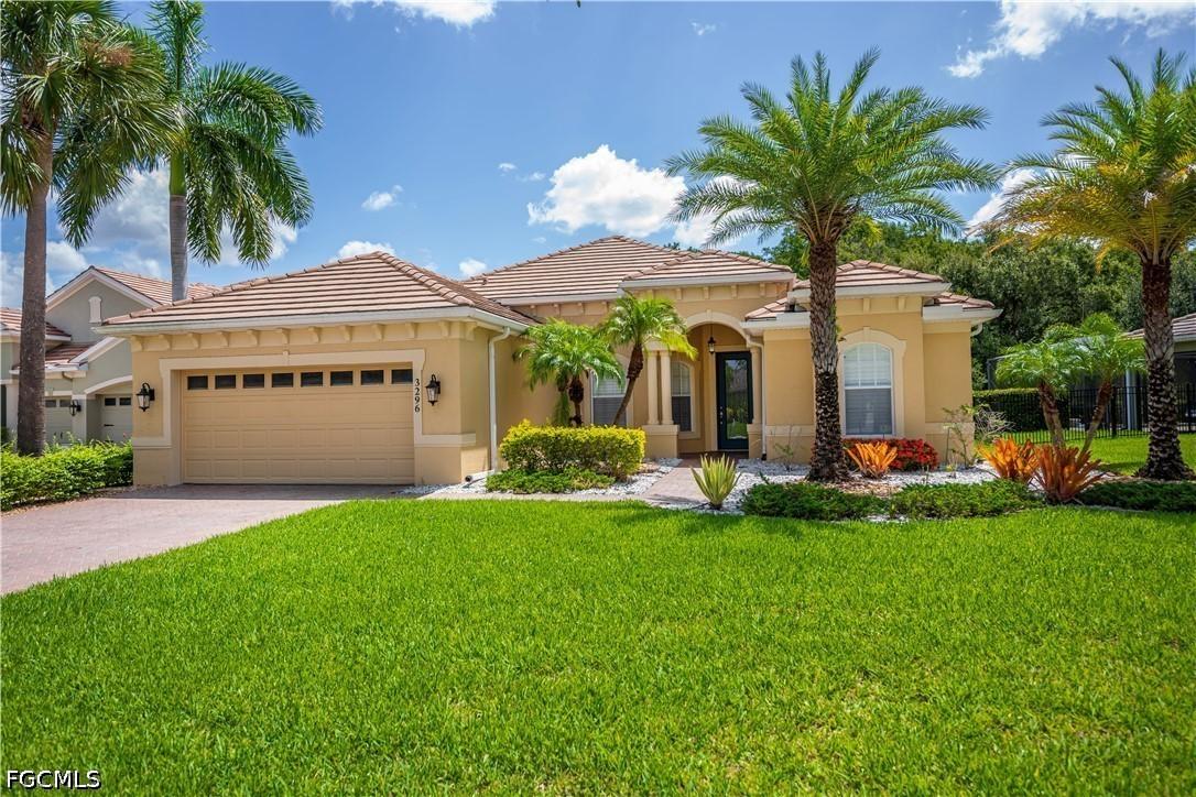 3296 Hampton Blvd., Alva, FL 33920