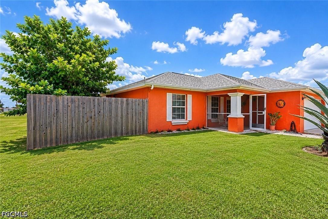 507 Diplomat Pkwy., Cape Coral, FL 33909