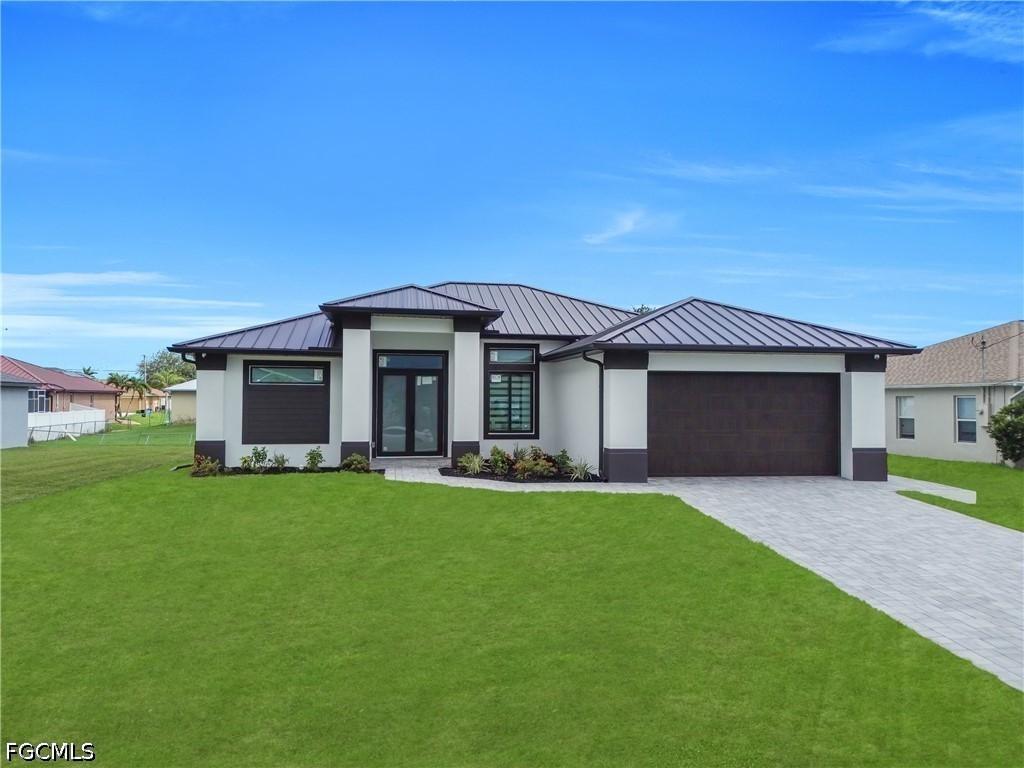 2204 NW 5th Ter., Cape Coral, FL 33993