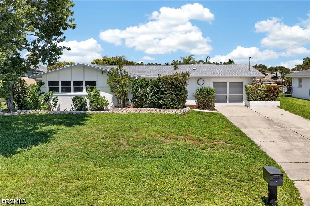 3114 SE 18th Ave., Cape Coral, FL 33904