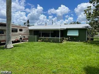 15976 Bellflower St., Bokeelia, FL 33922