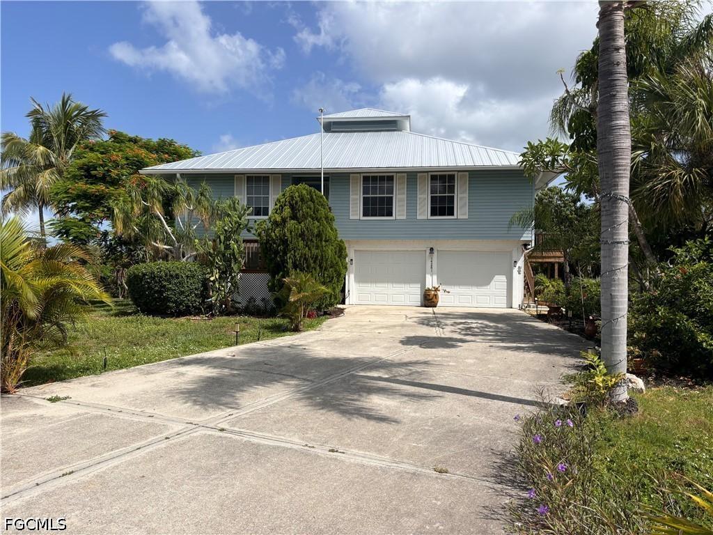 14281 Pacosin Ct., Bokeelia, FL 33922