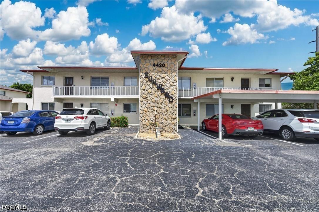 4420 Santa Barbara Blvd. #204, Cape Coral, FL 33914