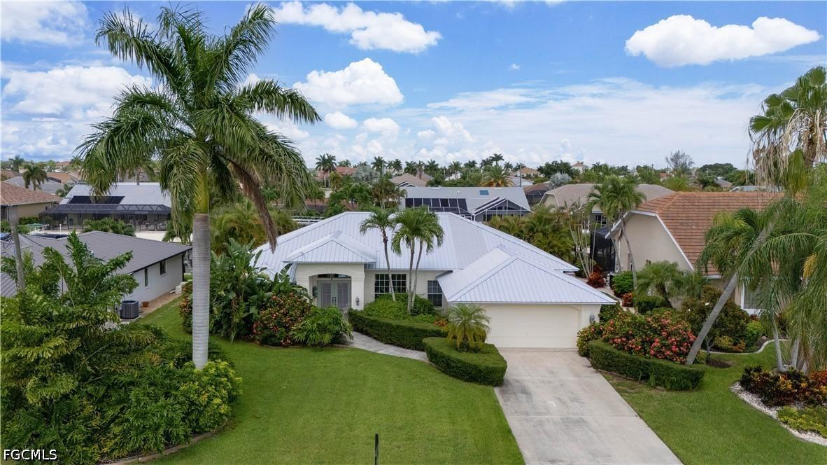4916 SW 11th Pl., Cape Coral, FL 33914