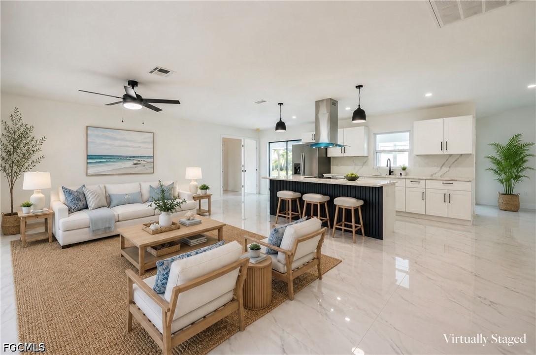 1124 NW 1st Pl., Cape Coral, FL 33993