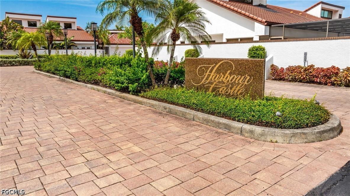 5501 Harbour Castle Dr., Fort Myers, FL 33907
