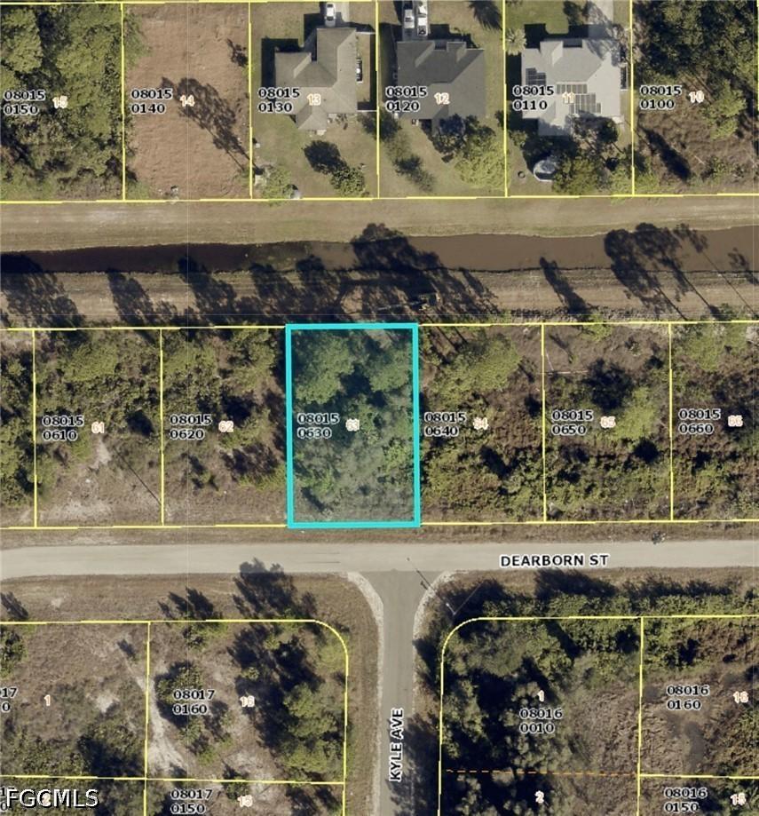 1053 Dearborn St., Lehigh Acres, FL 33974