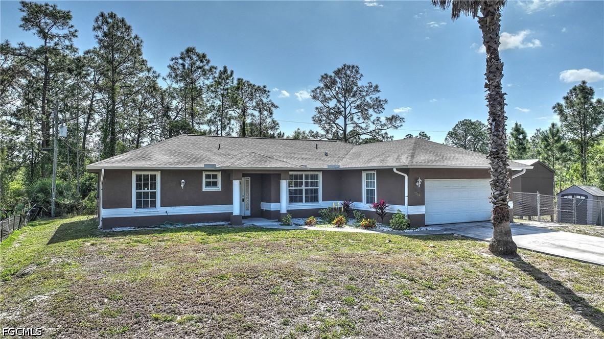 1708 Hibiscus Ave., Lehigh Acres, FL 33972