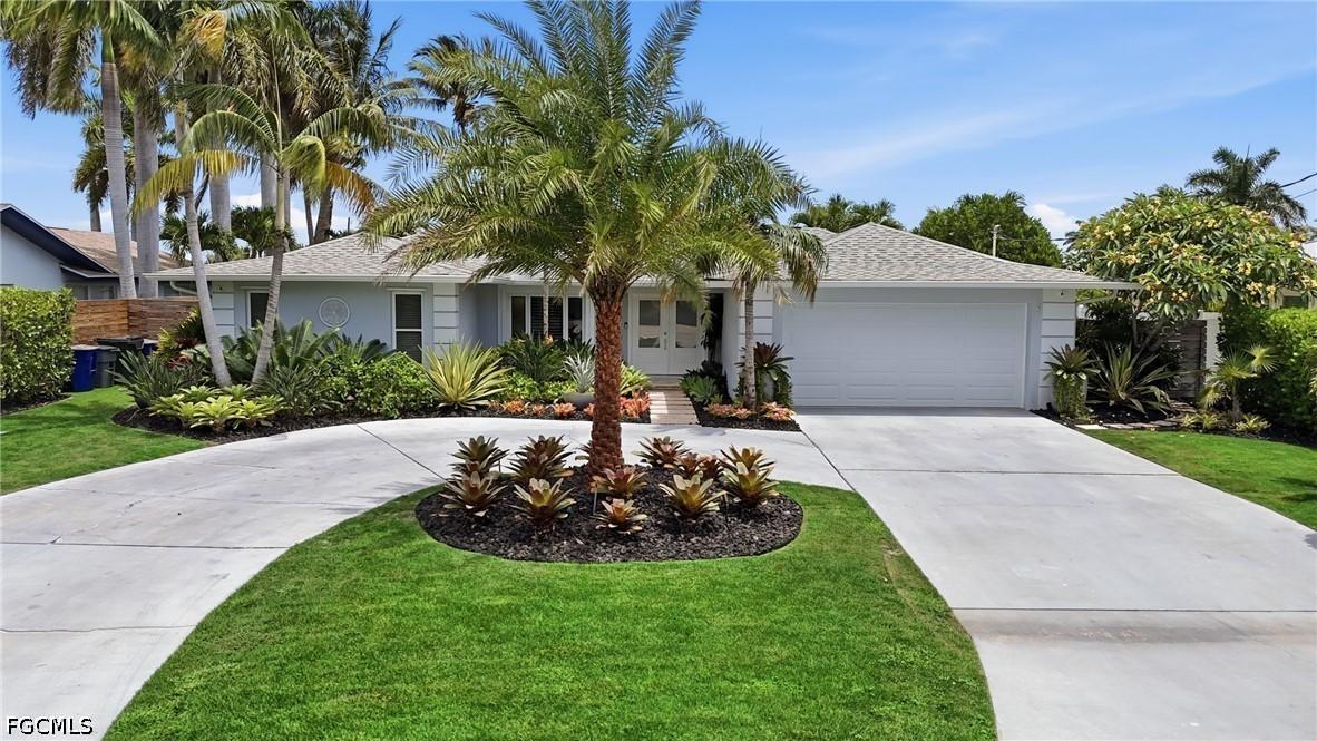 405 Prather Dr., Fort Myers, FL 33919