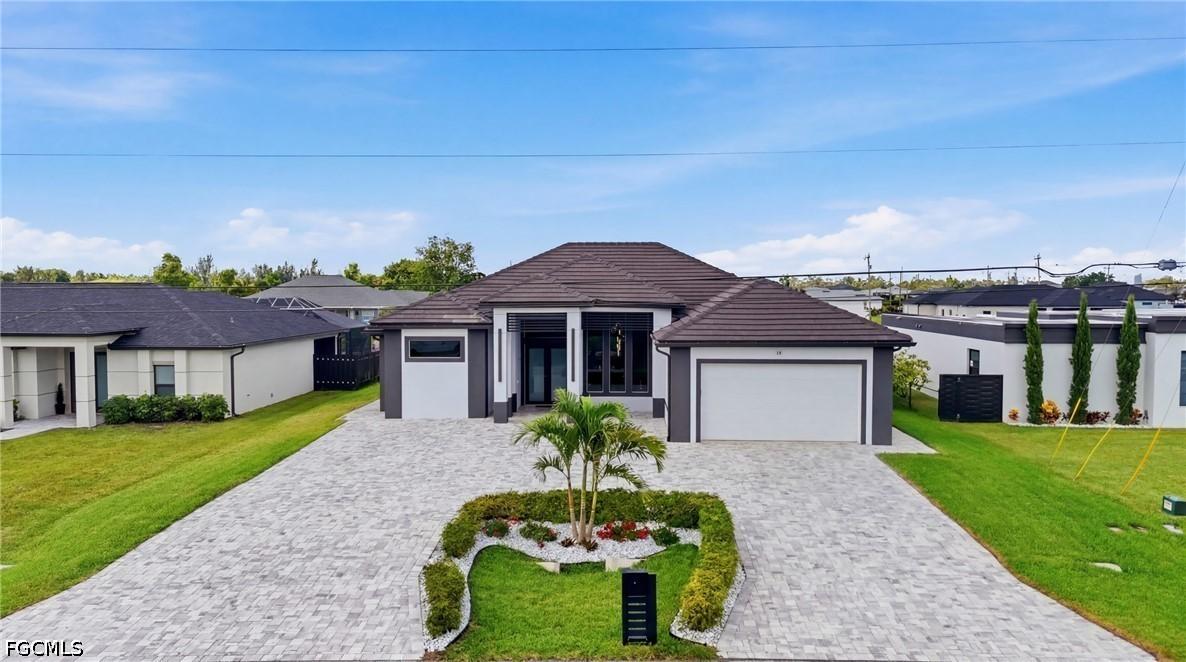 18 NE 6th St., Cape Coral, FL 33909