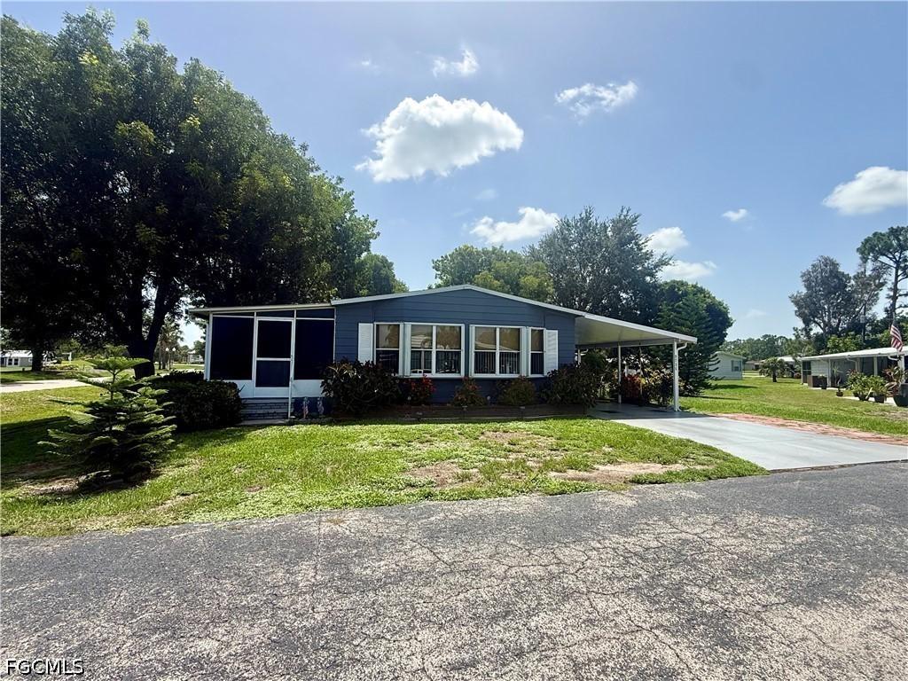 9735 Lake Fairways Blvd., North Fort Myers, FL 33903
