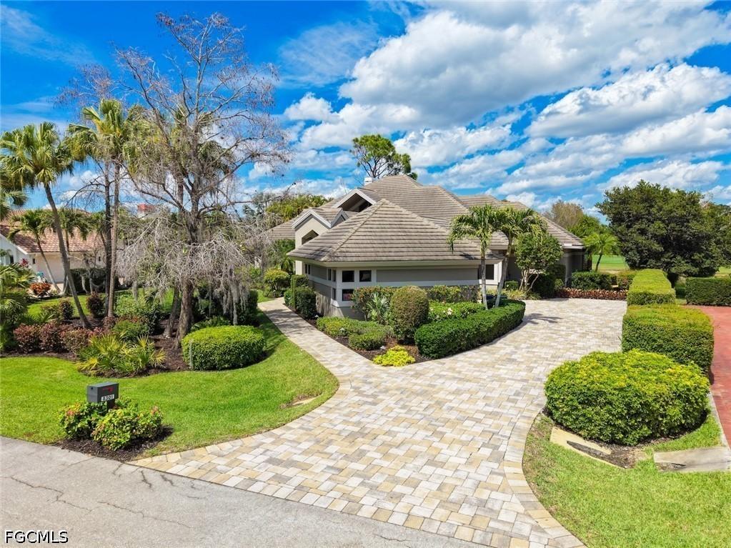 8301 Glenfinnan Cir., Fort Myers, FL 33912