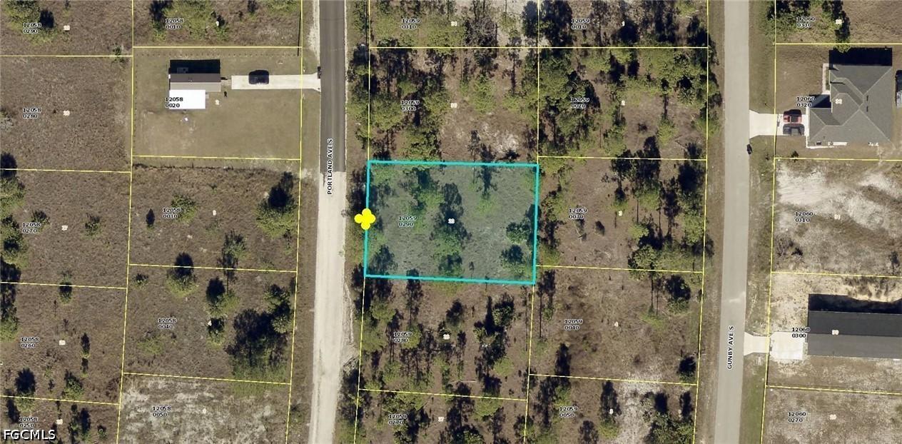 1061 Portland Ave., Lehigh Acres, FL 33974