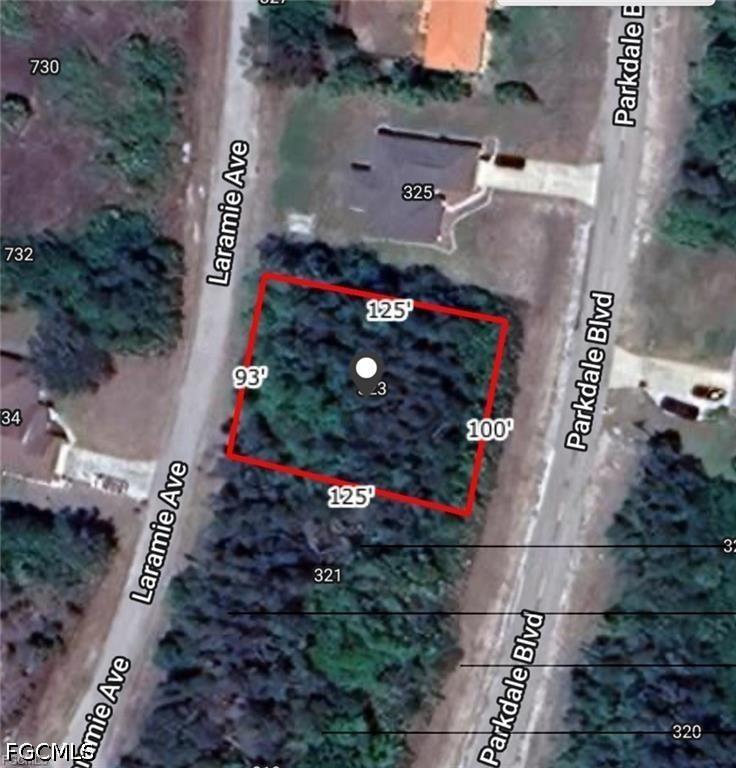 323 Parkdale Blvd., Lehigh Acres, FL 33974