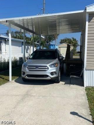 11000 Ballweg Ln., Fort Myers, FL 33908