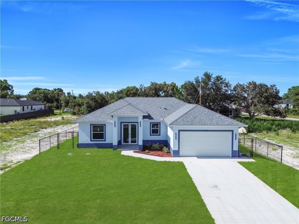2702 30th St., Lehigh Acres, FL 33976