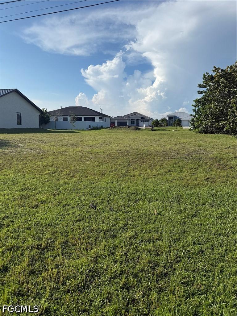 3702 NW 1st Ter., Cape Coral, FL 33993