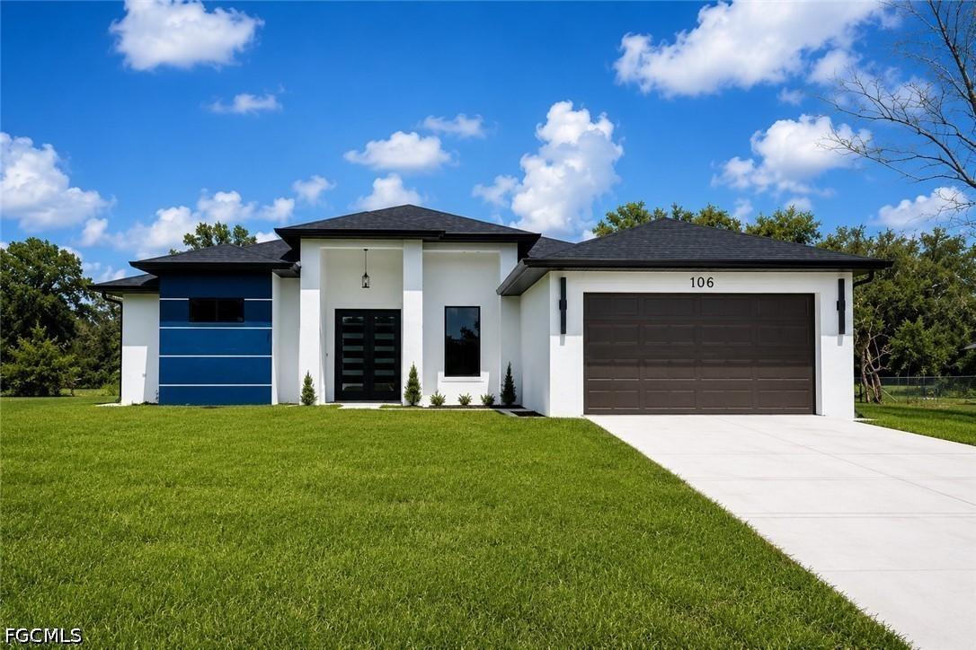 106 Hamilton Ave., Lehigh Acres, FL 33936