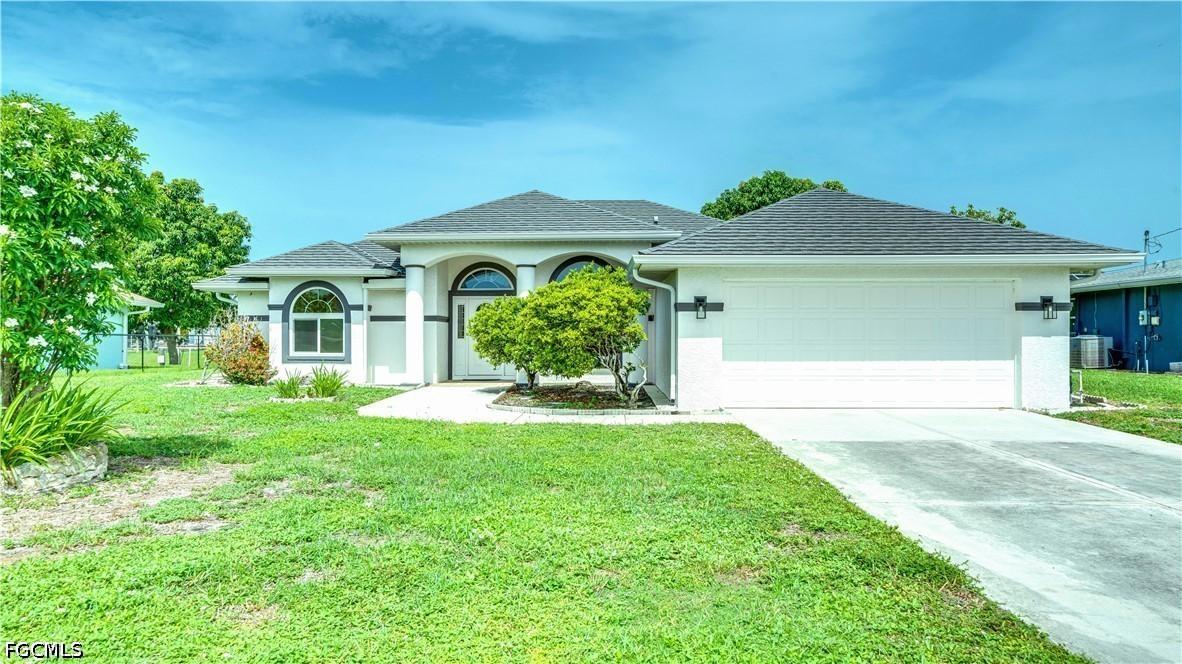3902 SE 13th Ave., Cape Coral, FL 33904