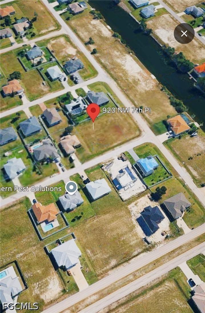 923 NW 7th Pl., Cape Coral, FL 33993