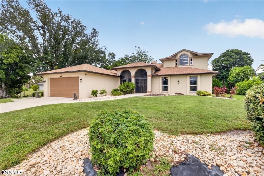 6090 Anchorline Ct., North Fort Myers, FL 33917