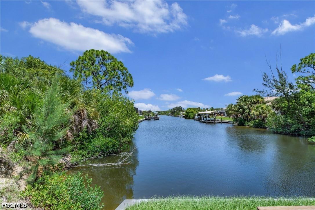 3203 NW 41st Ave., Cape Coral, FL 33993