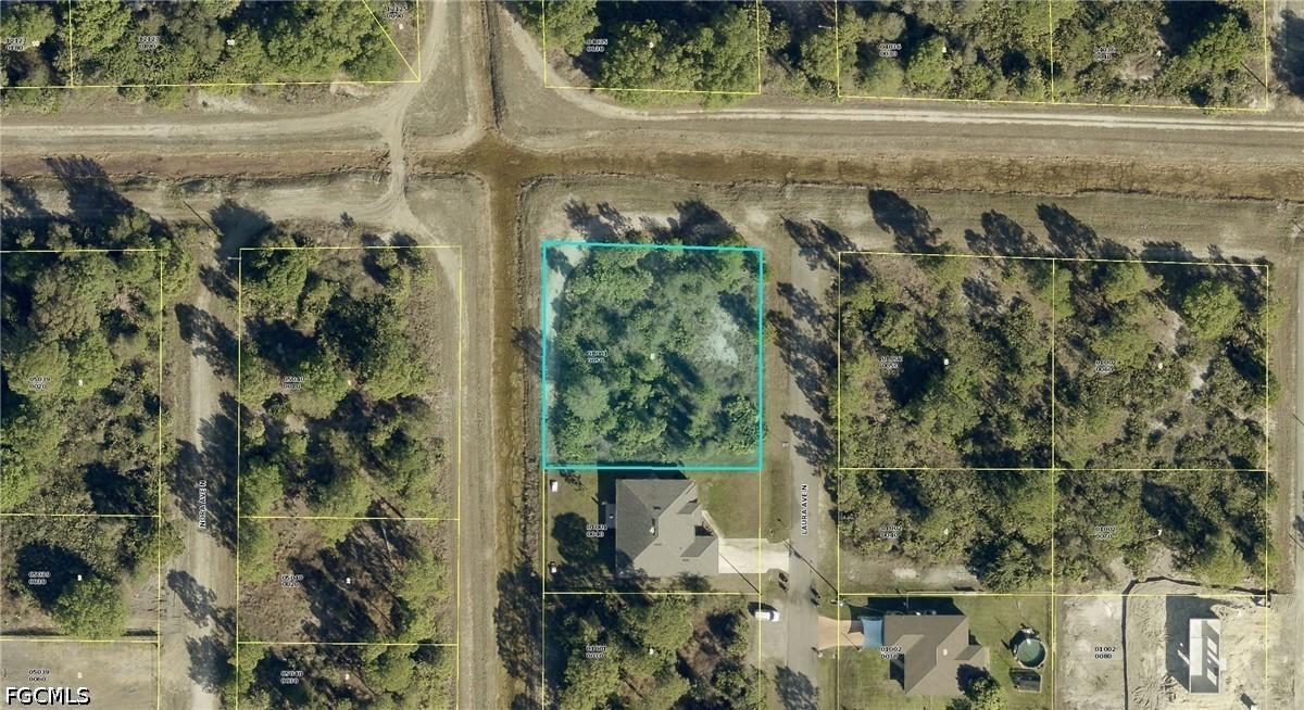 4609 Laura Ave., Lehigh Acres, FL 33971