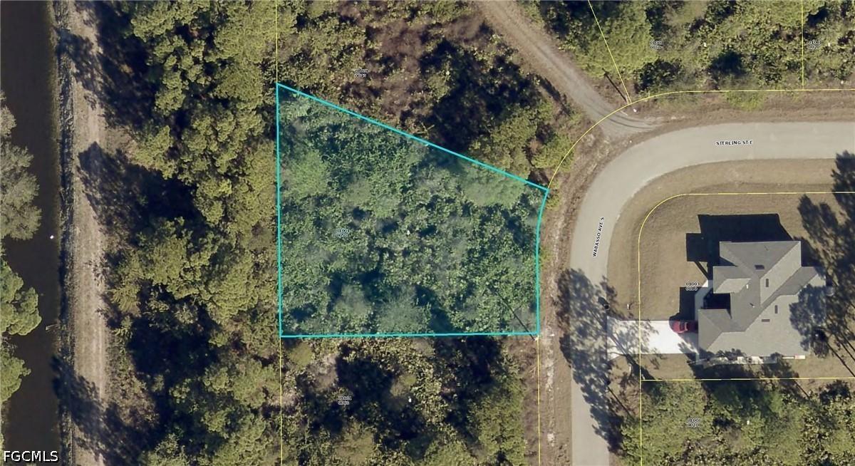 504 Wabasso Ave., Lehigh Acres, FL 33974