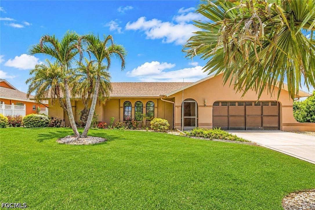 720 Chavers St., Lehigh Acres, FL 33974