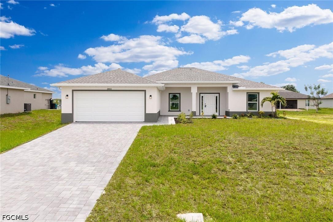 2802 NW 3rd Pl., Cape Coral, FL 33993