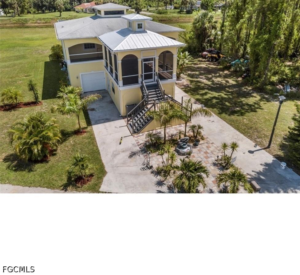 915 Barbara Ct., Lehigh Acres, FL 33974