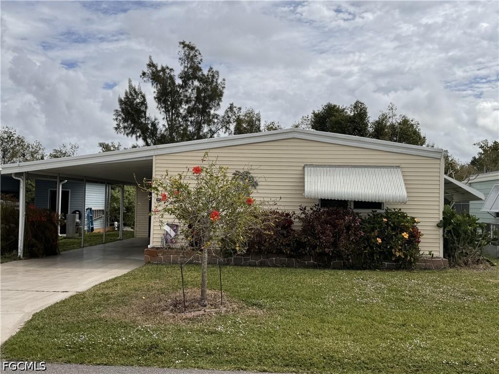350 Shoreland Dr., Fort Myers, FL 33905