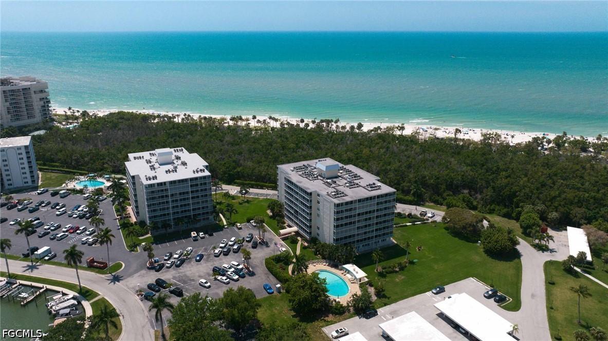 5 Bluebill Ave. #308, Naples, FL 34108
